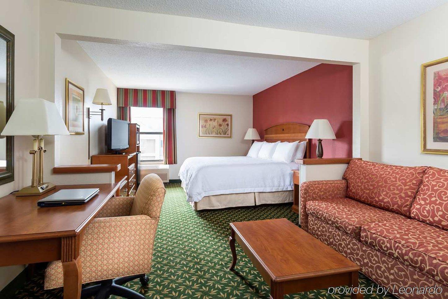 Hampton Inn Youngstown/Boardman Poland Exterior photo